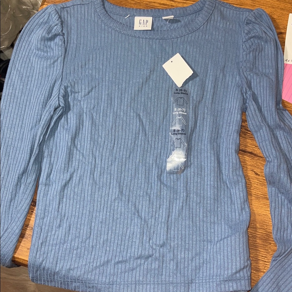 Girls size 6/7 GAP Soft Blue Ribbed Knit Top